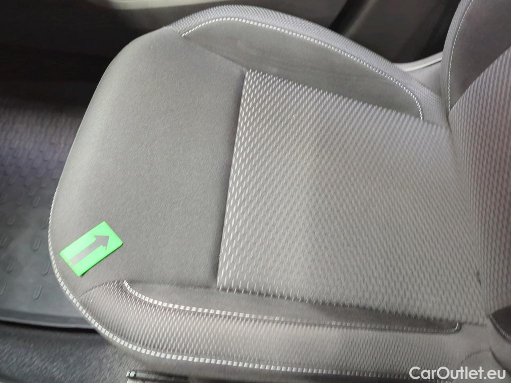  Dacia  Duster 1.5 Blue dCi 115CP Comfort 4WD #2