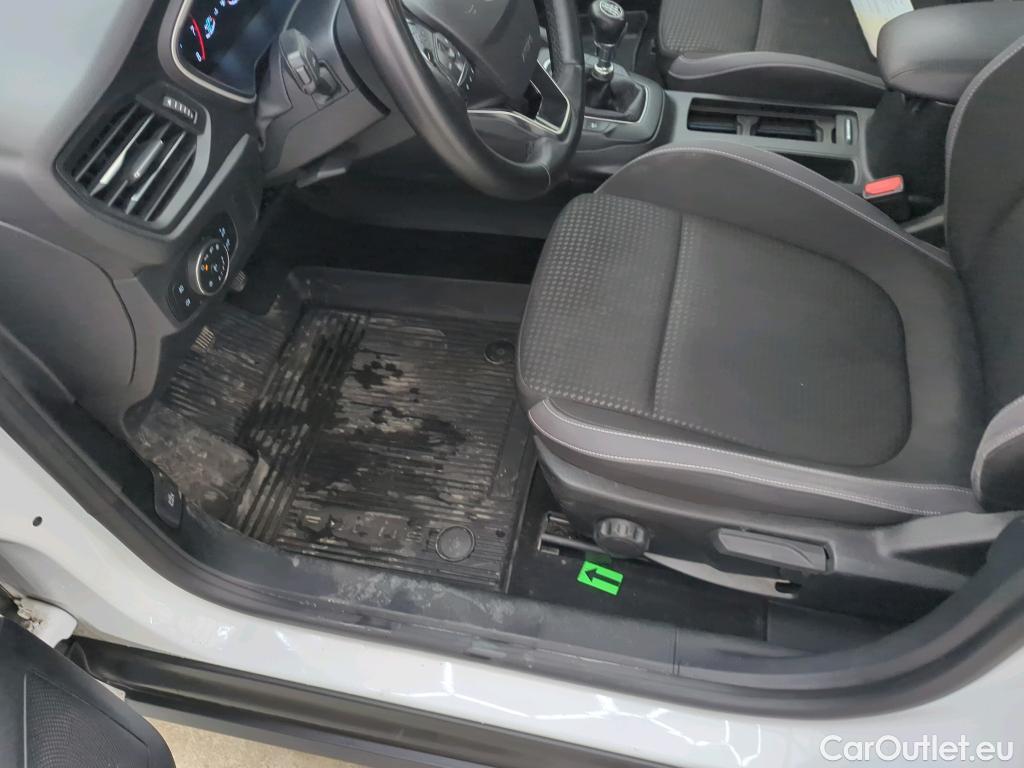  Ford  Focus 1.0 EcoBoost 100CP Trend Connected #1