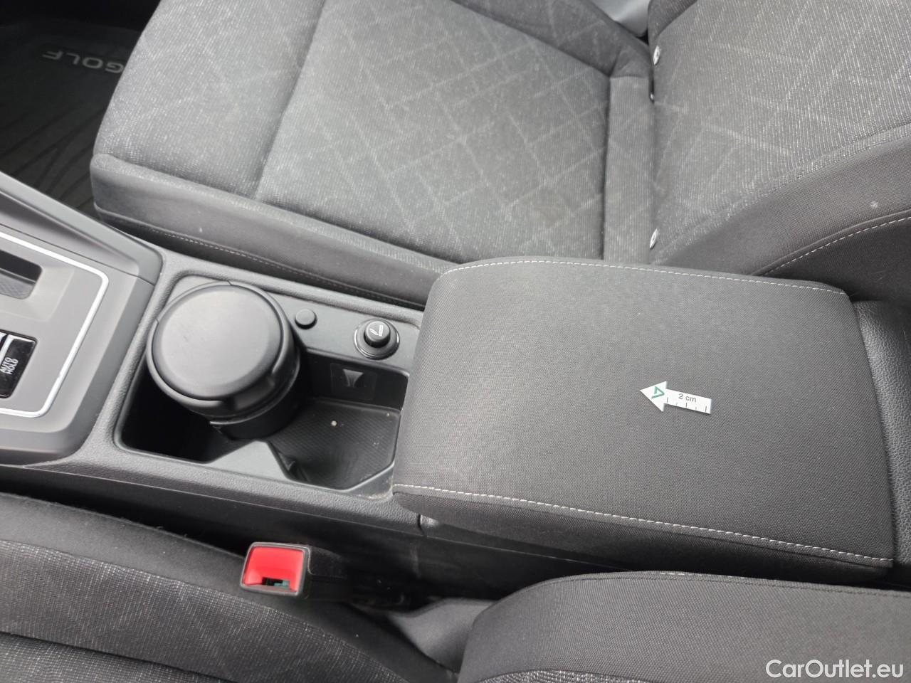  Volkswagen  Golf  2.0 TDI 116HP DSG Life Variant #14