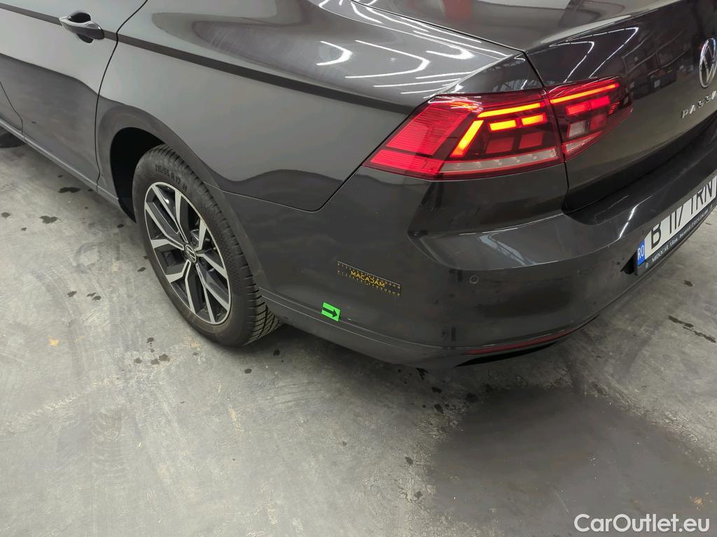  Volkswagen  Passat Comfortline 2.0 TDI 150 CP #5