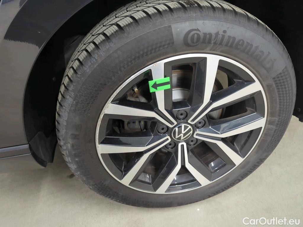  Volkswagen  Passat Comfortline 2.0 TDI 150 CP #18