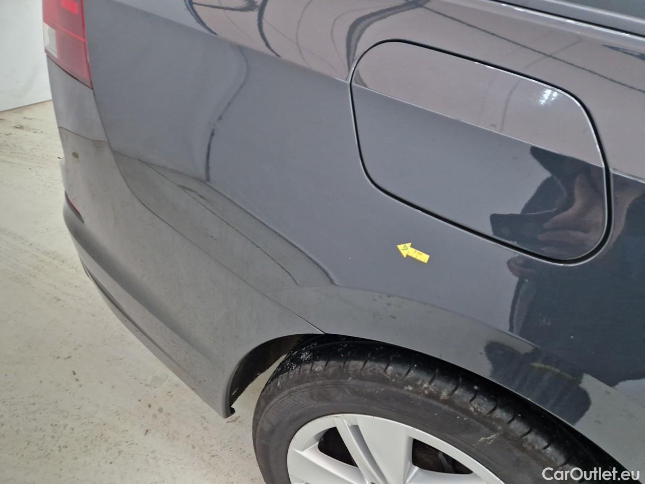  Volkswagen  Golf  2.0 TDI 116HP DSG Life Variant #12