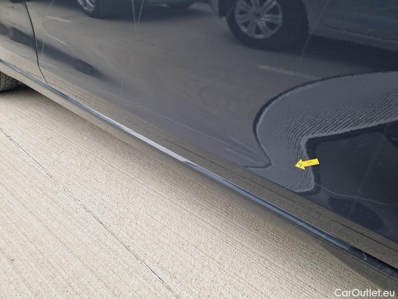  Volkswagen  Golf  Life 1.0 TSI #20