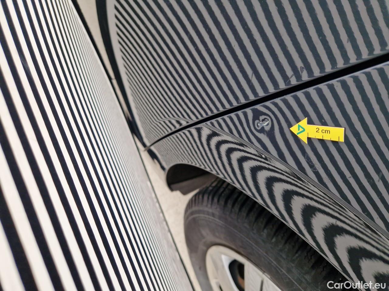  Volkswagen  Polo 1.0 80CP Trendline #31