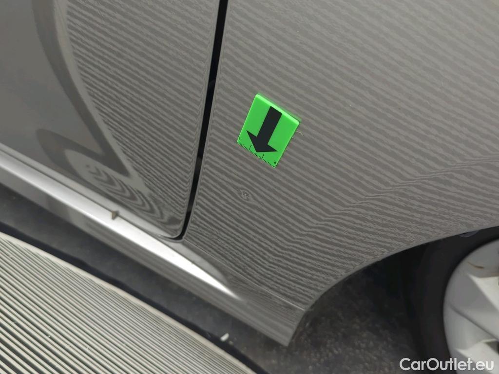  Toyota  Corolla 1.8 Hybrid Dynamic HSD E-CVT #20