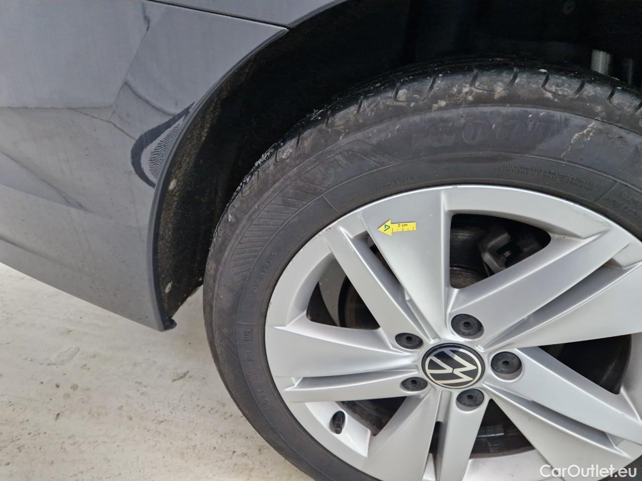 Volkswagen  Golf  2.0 TDI 116HP DSG Life Variant #10