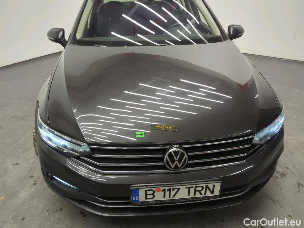  Volkswagen  Passat Comfortline 2.0 TDI 150 CP #3