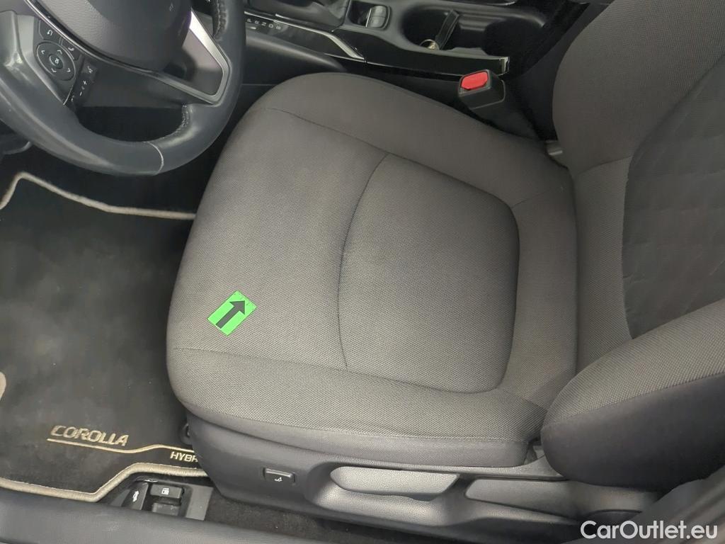  Toyota  Corolla 1.8 Hybrid Dynamic HSD E-CVT #13
