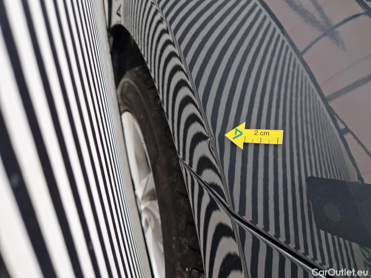  Volkswagen  Golf  2.0 TDI 116HP DSG Life Variant #5