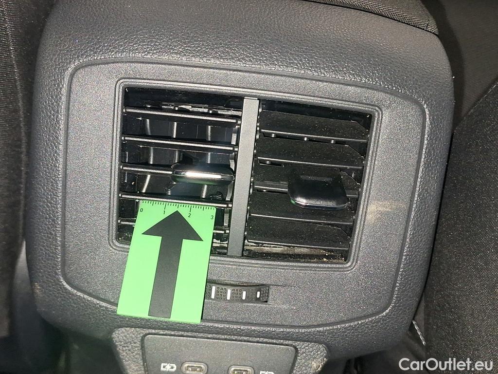  Volkswagen  T-ROC 1.5 TSI 150CP Life DSG #6