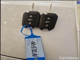  Peugeot  3008 PEUGEOT  / 2016 / 5P / SUV BLUEHDI 130 EAT8 SeS BUSINESS #101