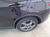  Alfa Romeo   STELVIO ALFA ROMEO / 2017 / 5P / SUV 2.2 TD 190 CV SPRINT AT8 Q4 #71