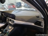  Bmw  Serie 3 BMW  / 2018 / 5P / STATION WAGON 318D 48V BUSINESS ADVANTAGE TOURING AUTO #130