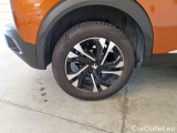  Peugeot  2008 PEUGEOT  / 2019 / 5P / CROSSOVER BLUEHDI 130 EAT8 ALLURE PACK S/S AUT. #75
