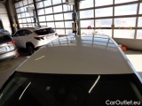  Peugeot  3008 PEUGEOT  / 2020 / 5P / SUV BLUEHDI 130 EAT8 SeS ALLURE #9
