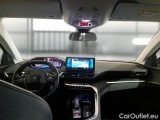 Peugeot  3008 PEUGEOT  / 2020 / 5P / SUV BLUEHDI 130 EAT8 SeS ALLURE #3