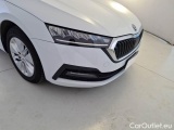  Skoda  Octavia SKODA  WAGON / 2020 / 5P / STATION WAGON 2.0 TDI EVO 85KW EXECUTIVE DSG #31