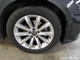  Volkswagen  Passat VOLKSWAGEN  / 2019 / 5P / STATION WAGON VAR. 2.0TDI SCR EVO 110KW BUSINESS DSG #40
