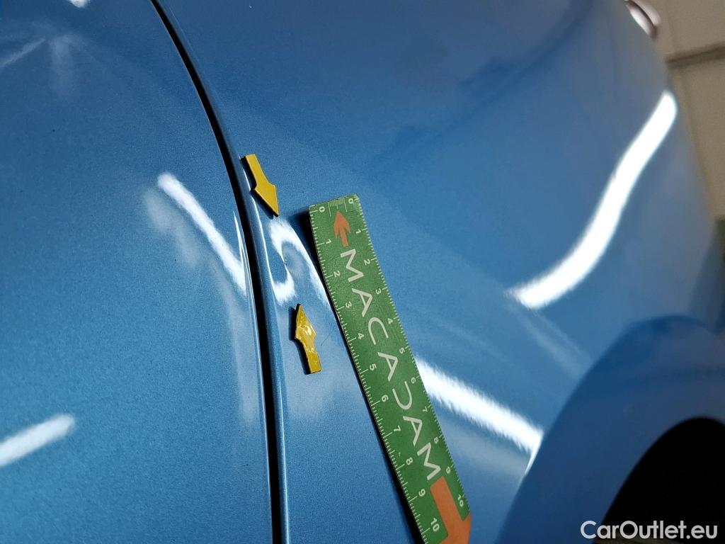  Bmw  Serie 2 BMW Série 2 Gran Coupé / 2019 / 4P / Berline 220D AUTO Business Design #4