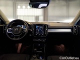  Volvo  XC 40 VOLVO XC40 / 2017 / 5P / SUV T3 AUTOMATICO MOMENTUM PRO #3