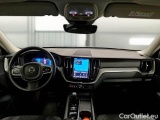  Volvo  XC60 VOLVO  / 2021 / 5P / SUV B4 D AWD AUTOMATICO CORE #3
