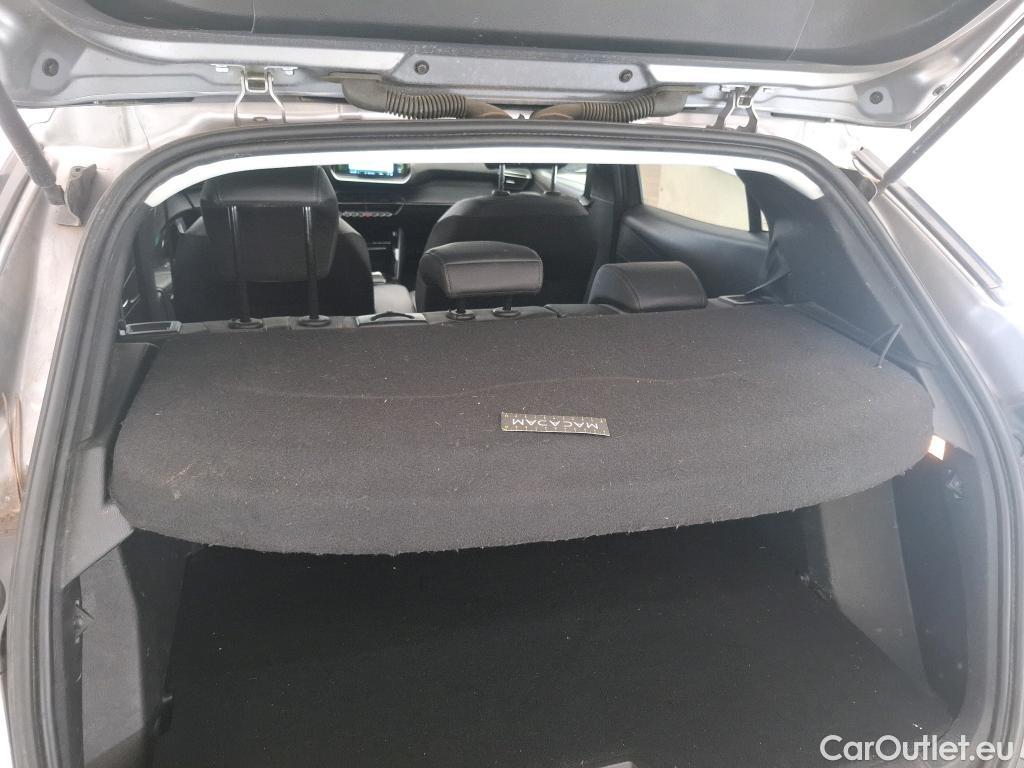  Peugeot  2008  Allure Pack 1.5 HDi 130CV BVA8 E6d #16