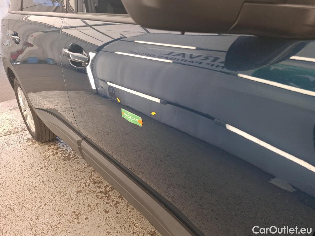  Peugeot  5008  Active Pack 1.5 HDi 130CV BVA8 7 Sieges E6d #1