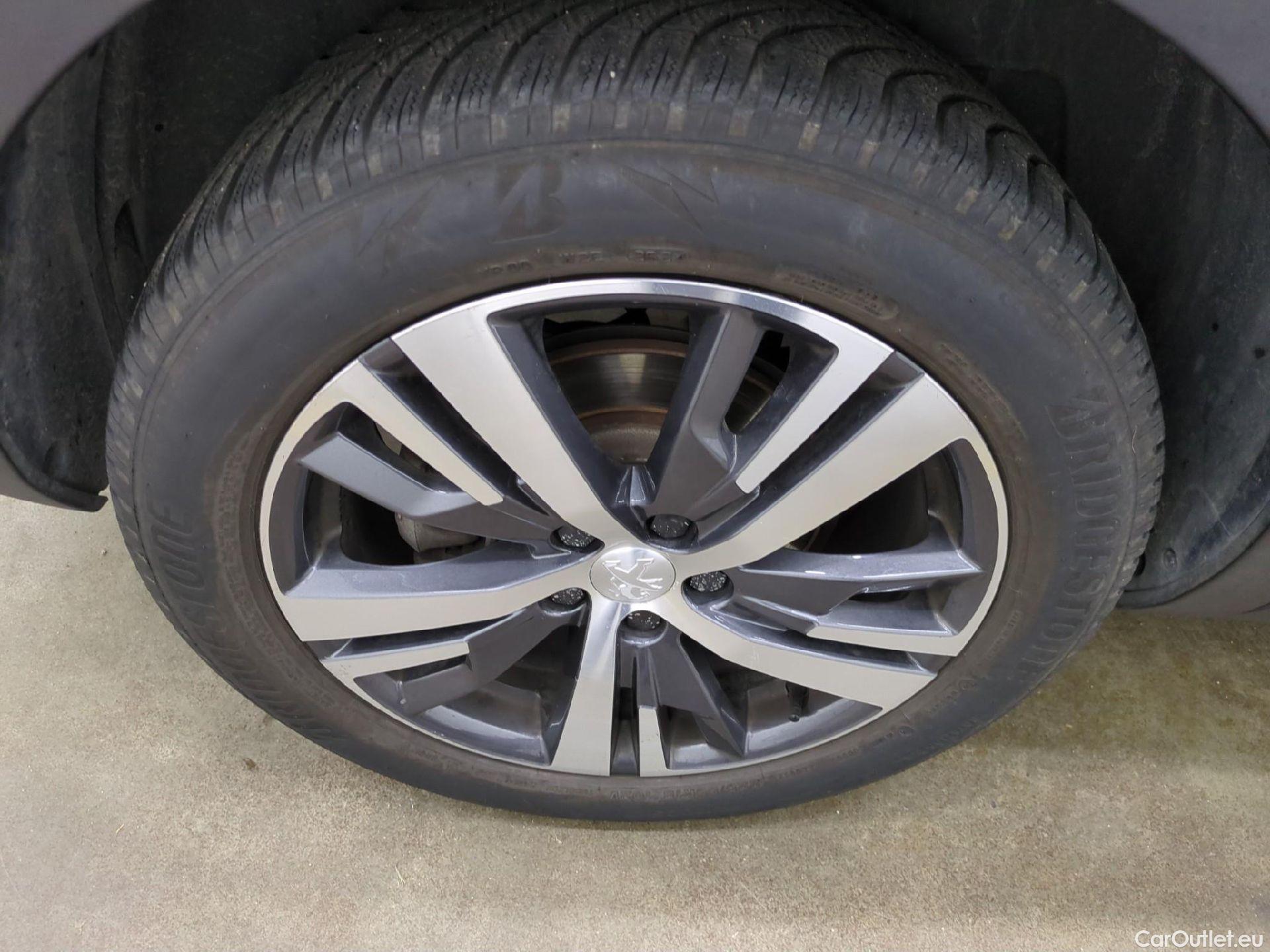 Peugeot  5008  Allure 1.5 HDi 130CV BVA8 7 Sieges E6d #22