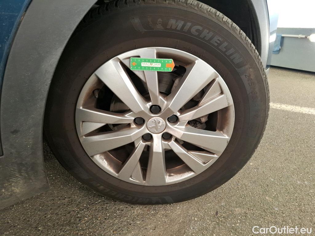  Peugeot  5008  Active Pack 1.5 HDi 130CV BVA8 7 Sieges E6d #77