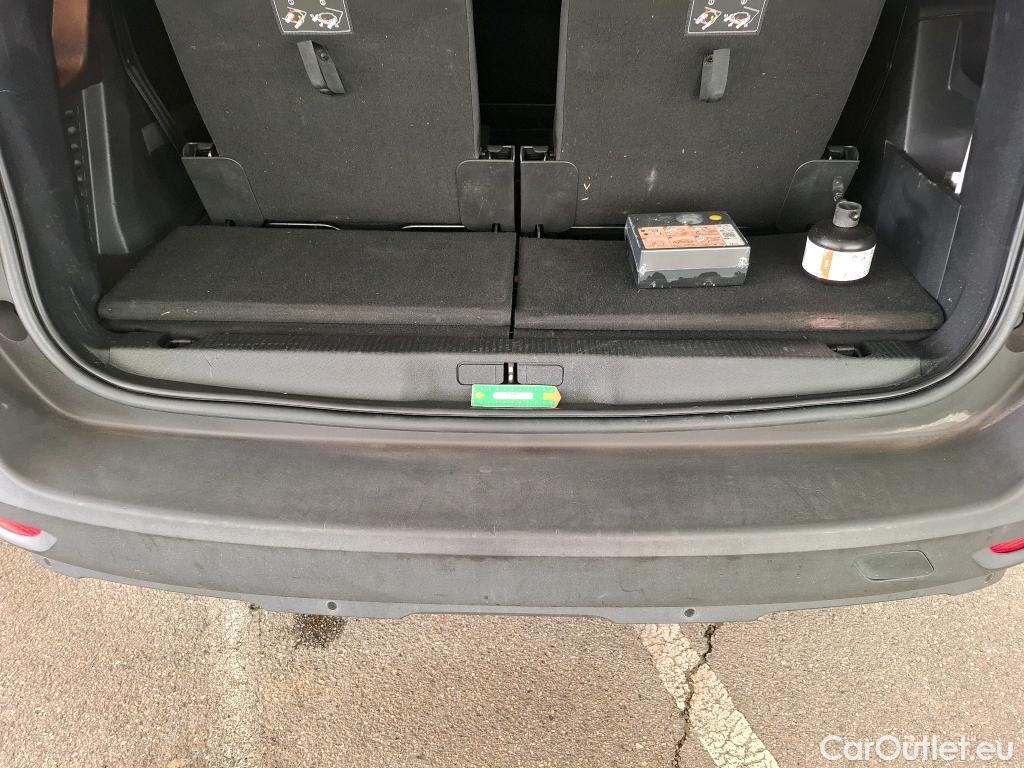  Peugeot  5008  Active Pack 1.5 HDi 130CV BVA8 7 Sieges E6d #41