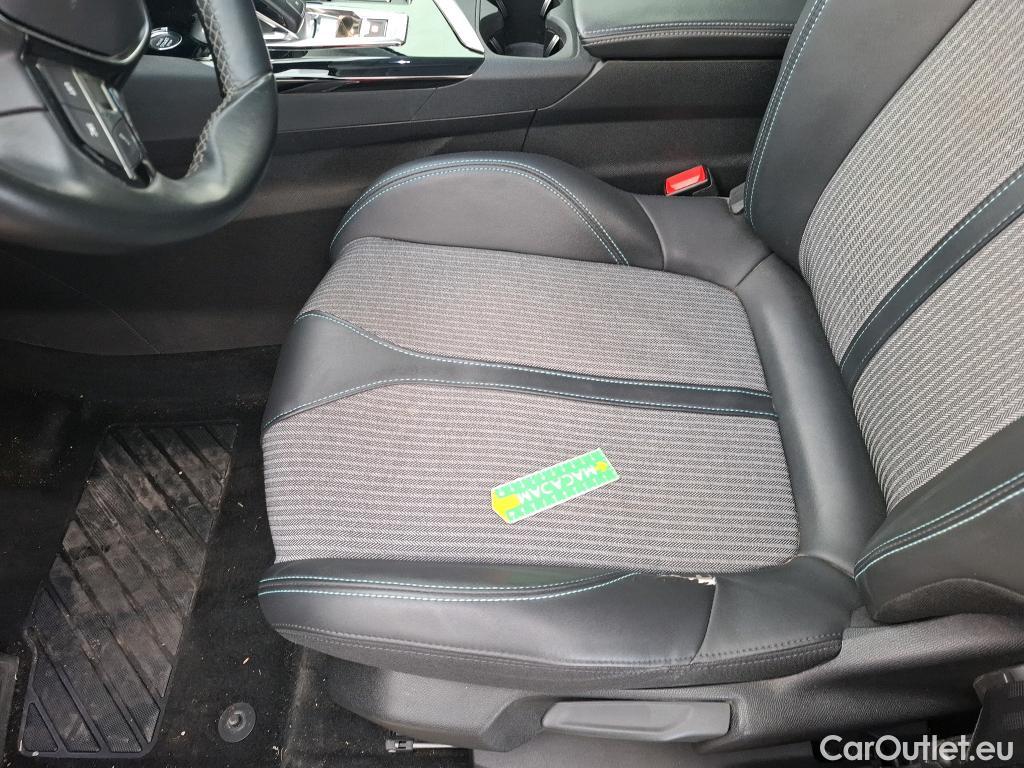  Peugeot  5008  Allure Pack 1.5 HDi 130CV BVA8 7 Sieges E6d #1