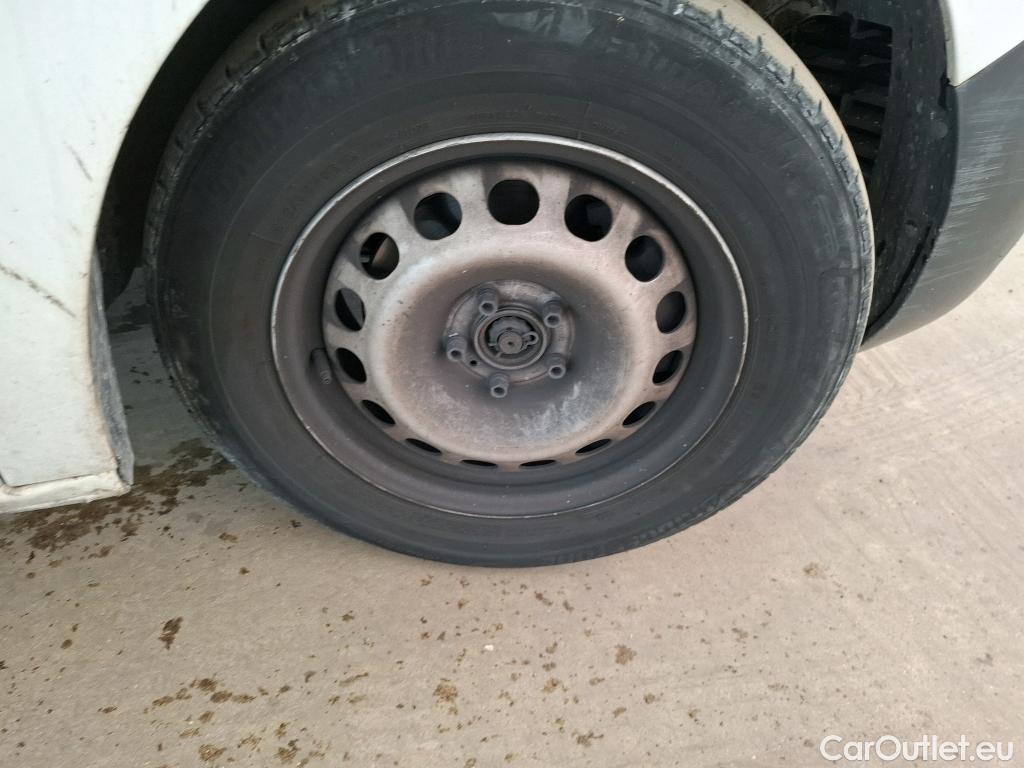  Citroen  Jumpy  Fourgon Club M 2.0 BlueHDi 120CV BVM6 E6dT #35