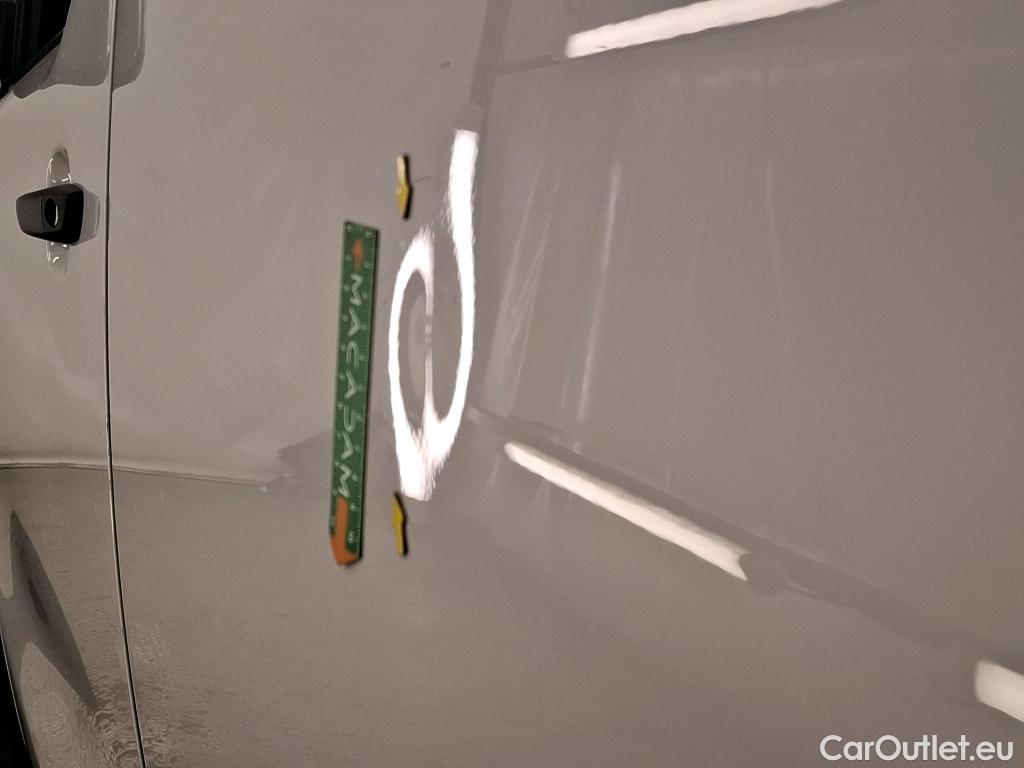  Opel  Vivaro OPEL  / 2019 / 4P / Fourgon tôlé 1.5 Diesel 120 ch L2 Pack Busin #13
