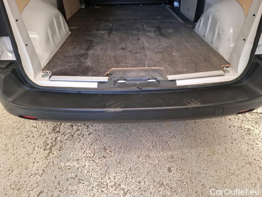  Opel  Vivaro OPEL  / 2019 / 4P / Fourgon tôlé 1.5 Diesel 120 ch L2 Pack Busin #10