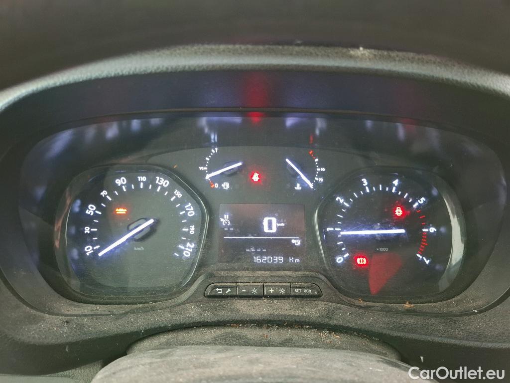  Citroen  Jumpy  Fourgon Club M 2.0 BlueHDi 120CV BVM6 E6dT #36