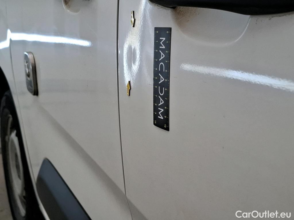  Citroen  Berlingo  Fourgon Club M 1000 1.5 BlueHDi 75CV BVM5 E6dT #23