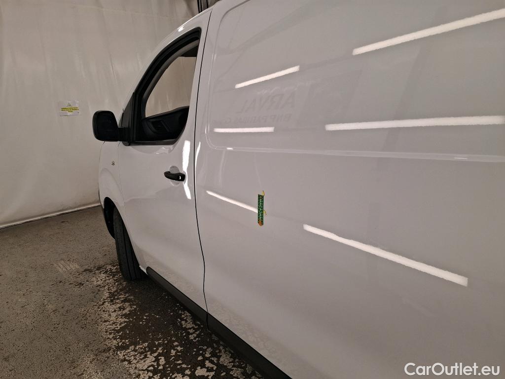  Opel  Vivaro OPEL  / 2019 / 4P / Fourgon tôlé 1.5 Diesel 120 ch L2 Pack Busin #12