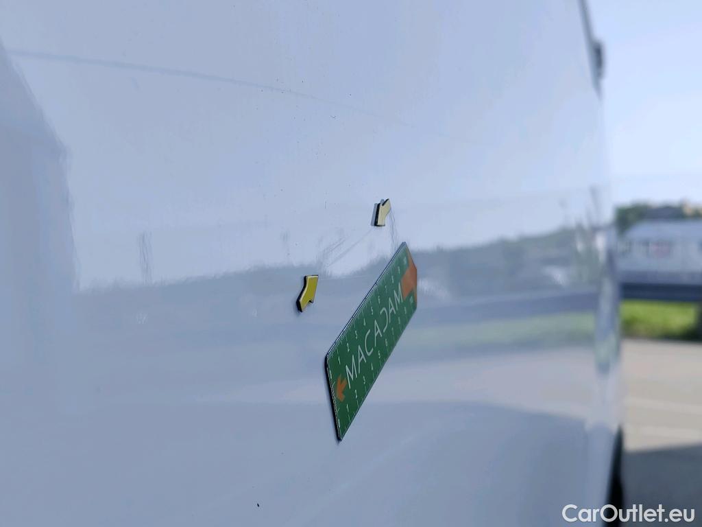  Peugeot  Expert PEUGEOT  / 2016 / 4P / Fourgon tôlé 1.5 BLUEHDI 120 S&S STANDARD PREMIUM #16