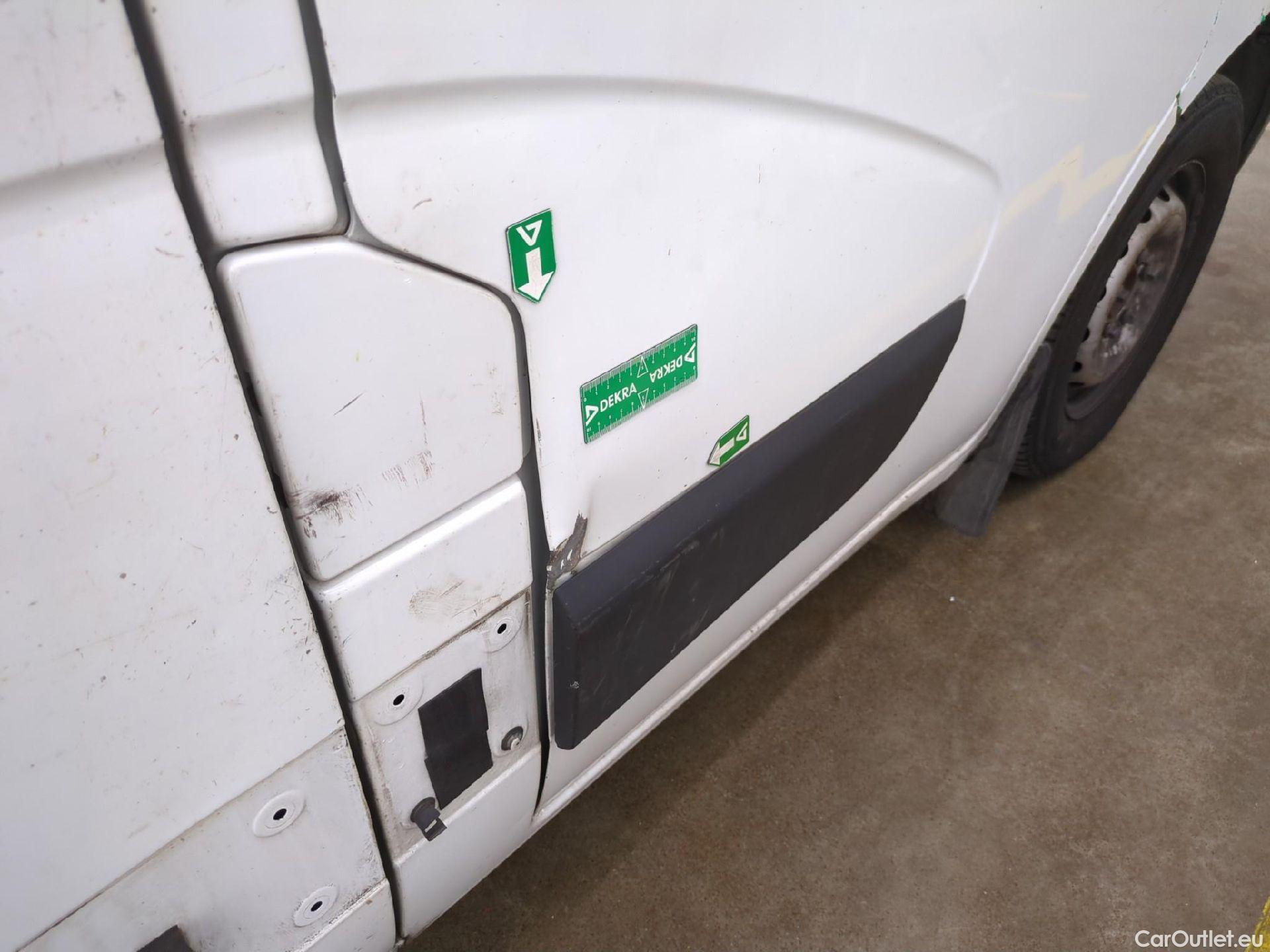  Renault  Master RENAULT  VU 4p Fourgon FG GCf Trac F3500 L2H2 dCi 130 Euro6 #146
