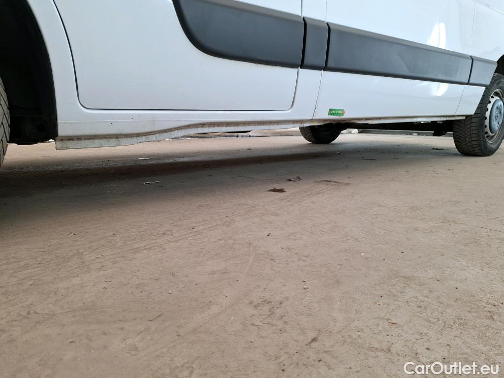  Renault  Master  Fourgon L2H2 3 3 Grand Confort dCi 135CV BVM6 E6dT #6