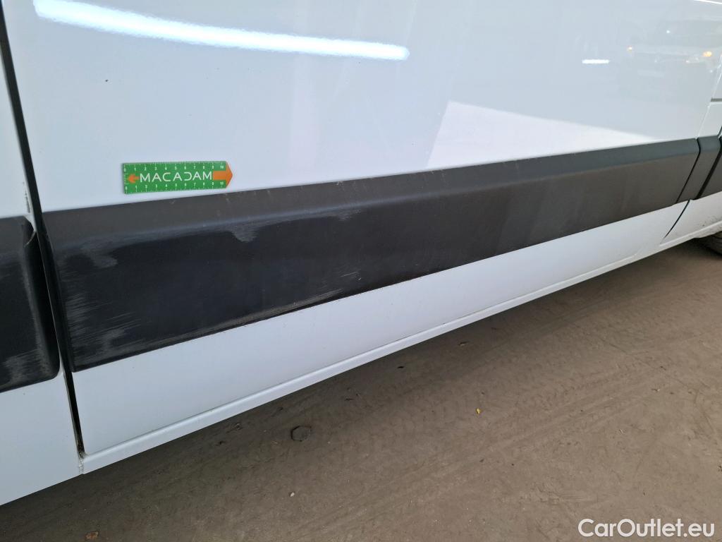  Renault  Master  Fourgon L2H2 3 3 Grand Confort dCi 135CV BVM6 E6dT #26