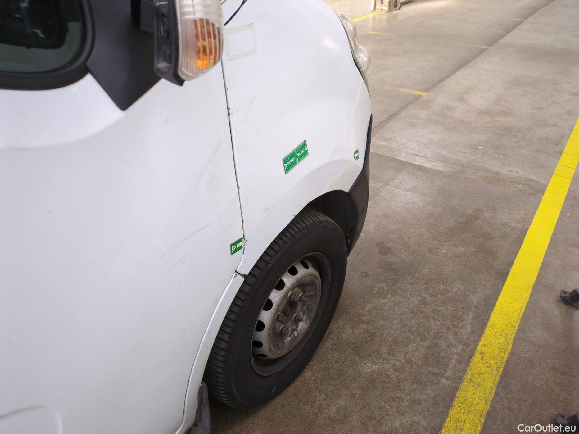  Renault  Master RENAULT  VU 4p Fourgon FG GCf Trac F3500 L2H2 dCi 130 Euro6 #149