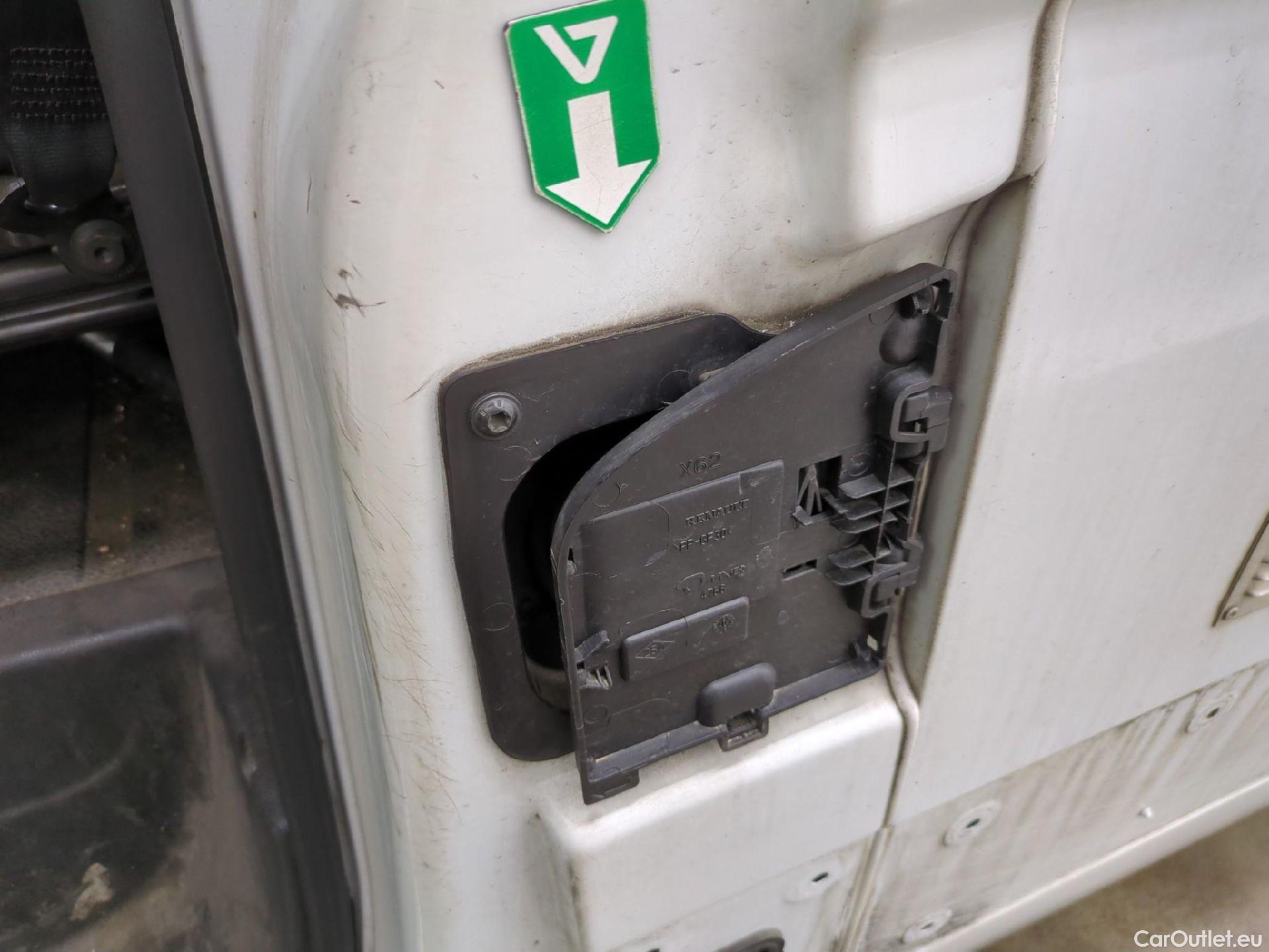 Renault  Master RENAULT  VU 4p Fourgon FG GCf Trac F3500 L2H2 dCi 130 Euro6 #33