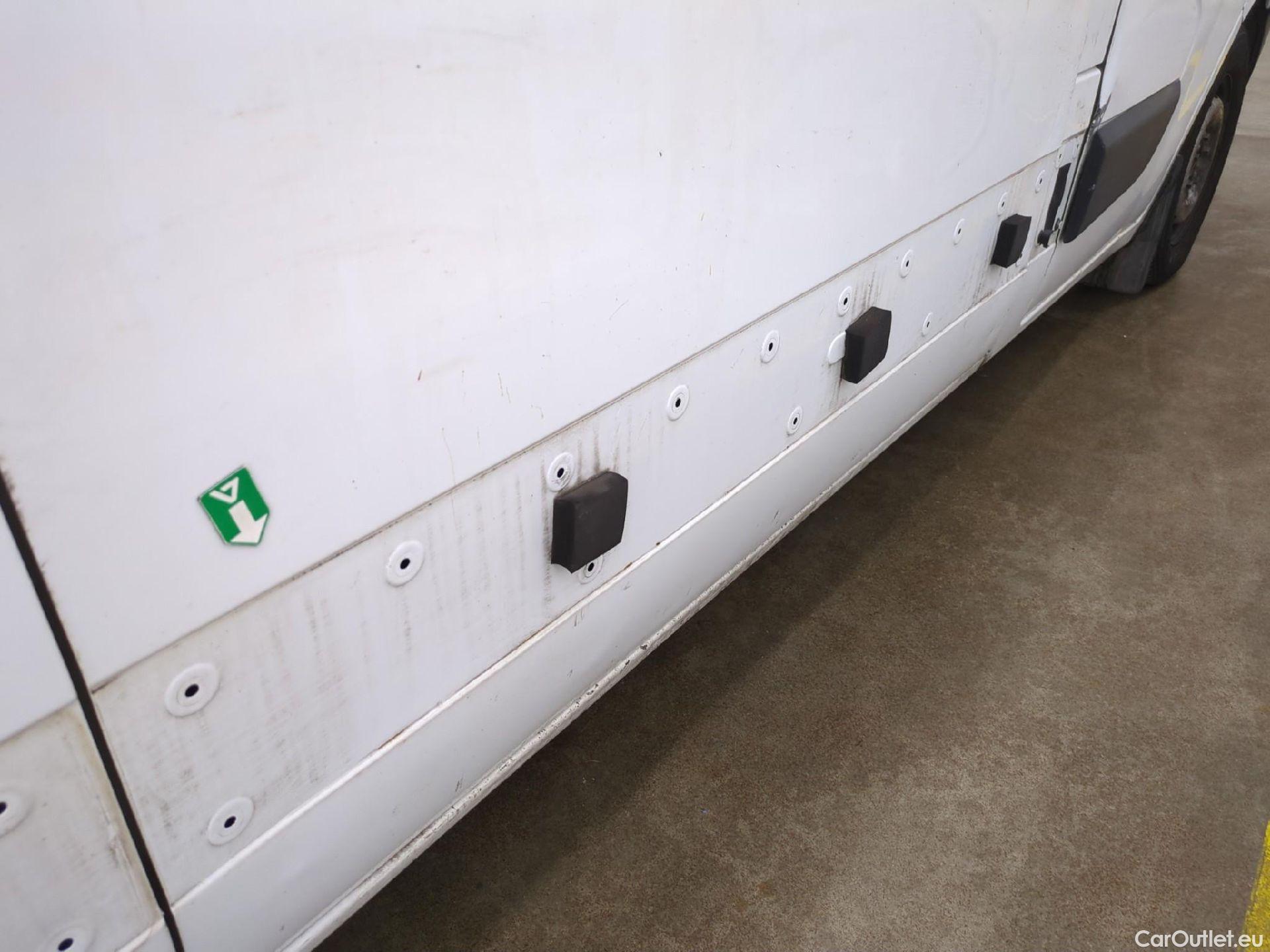  Renault  Master RENAULT  VU 4p Fourgon FG GCf Trac F3500 L2H2 dCi 130 Euro6 #70