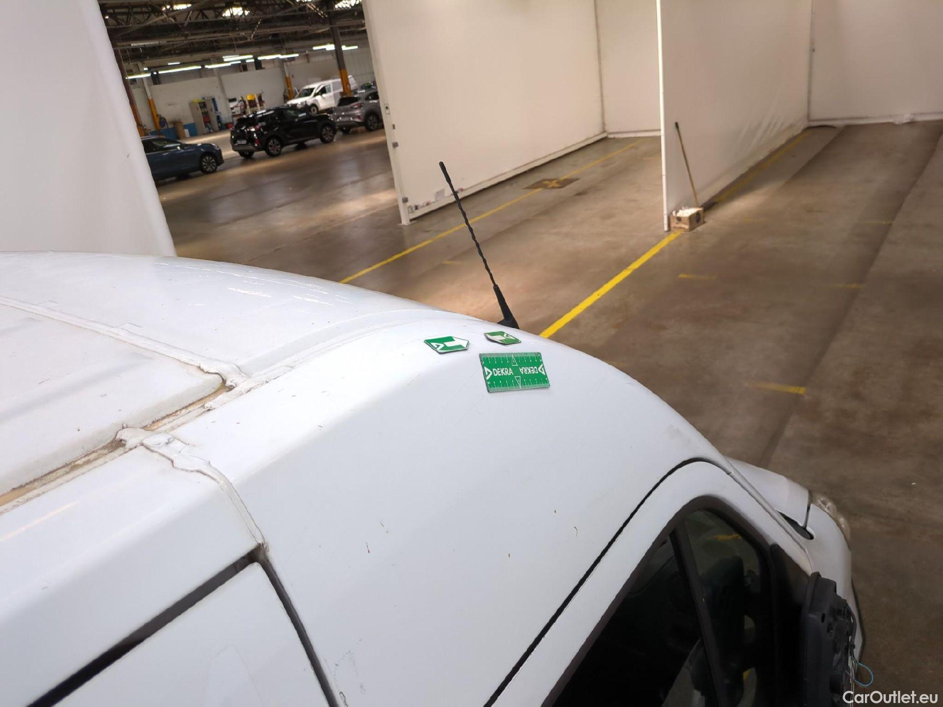 Renault  Master RENAULT  VU 4p Fourgon FG GCf Trac F3500 L2H2 dCi 130 Euro6 #135