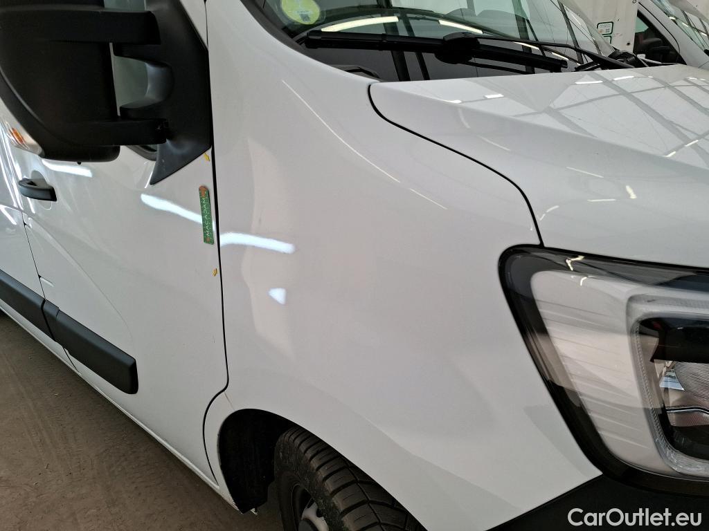  Renault  Master  Fourgon L2H2 3 3 Grand Confort dCi 135CV BVM6 E6dT #24