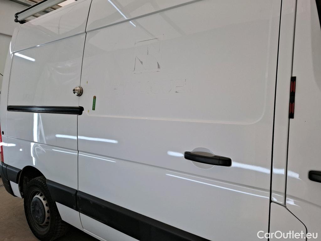  Renault  Master  Fourgon L2H2 3 3 Grand Confort dCi 135CV BVM6 E6dT #1