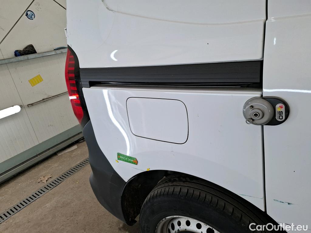  Renault  Kangoo RENAULT  / 2021 / 4P / Fourgonnette GD CONFORT - BLUE DCI 95 #10