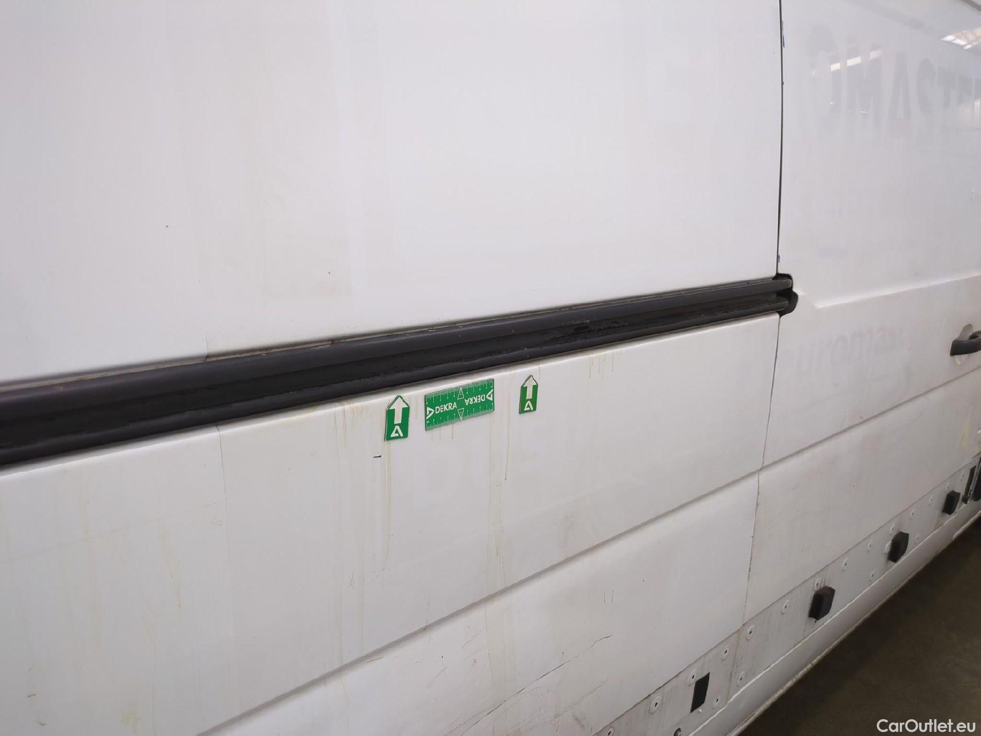  Renault  Master RENAULT  VU 4p Fourgon FG GCf Trac F3500 L2H2 dCi 130 Euro6 #82