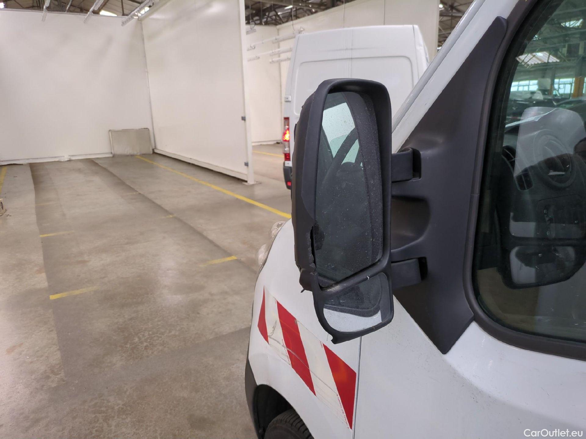  Renault  Master RENAULT  VU 4p Fourgon FG GCf Trac F3500 L2H2 dCi 130 Euro6 #43